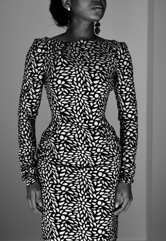 Mvuama robe corset